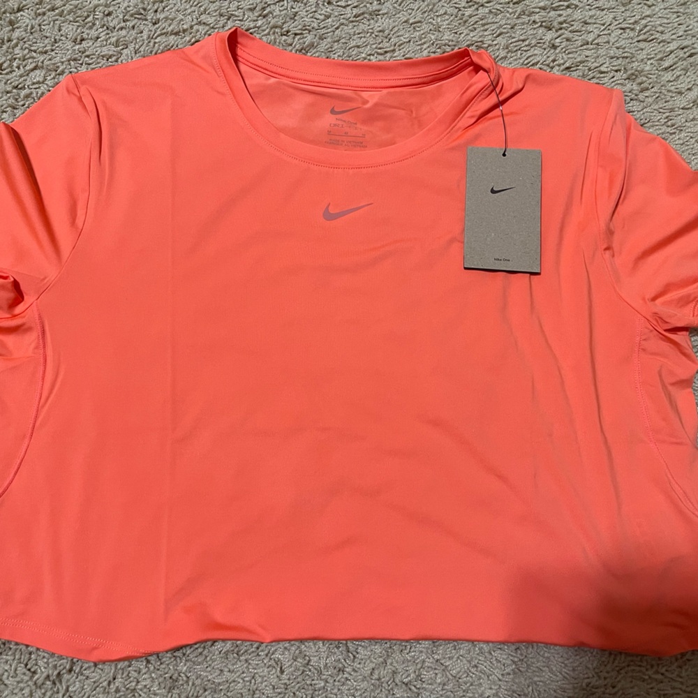 New never used Nike Dri Fit Medium